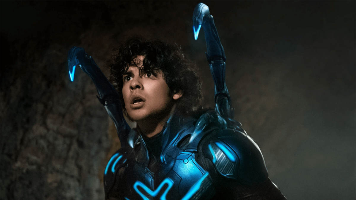 Blue Beetle Il Nuovo Trailer Mostra I Poteri Del Protagonista