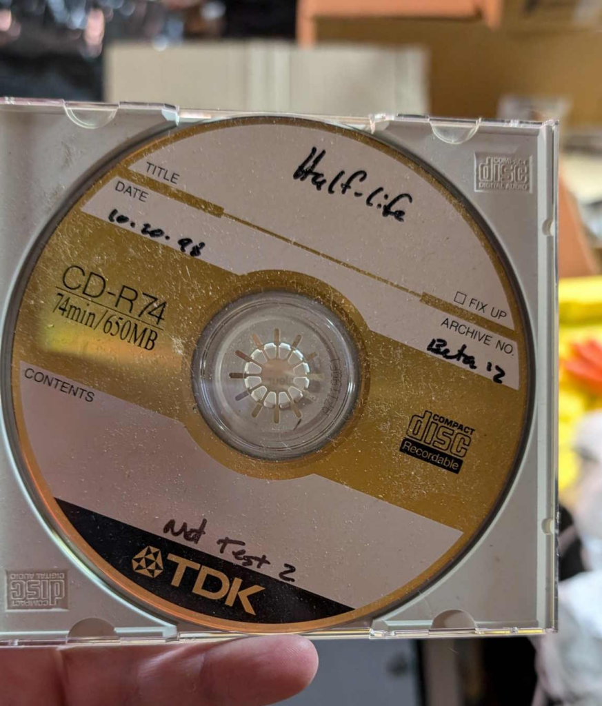 CD della beta di Half-Life