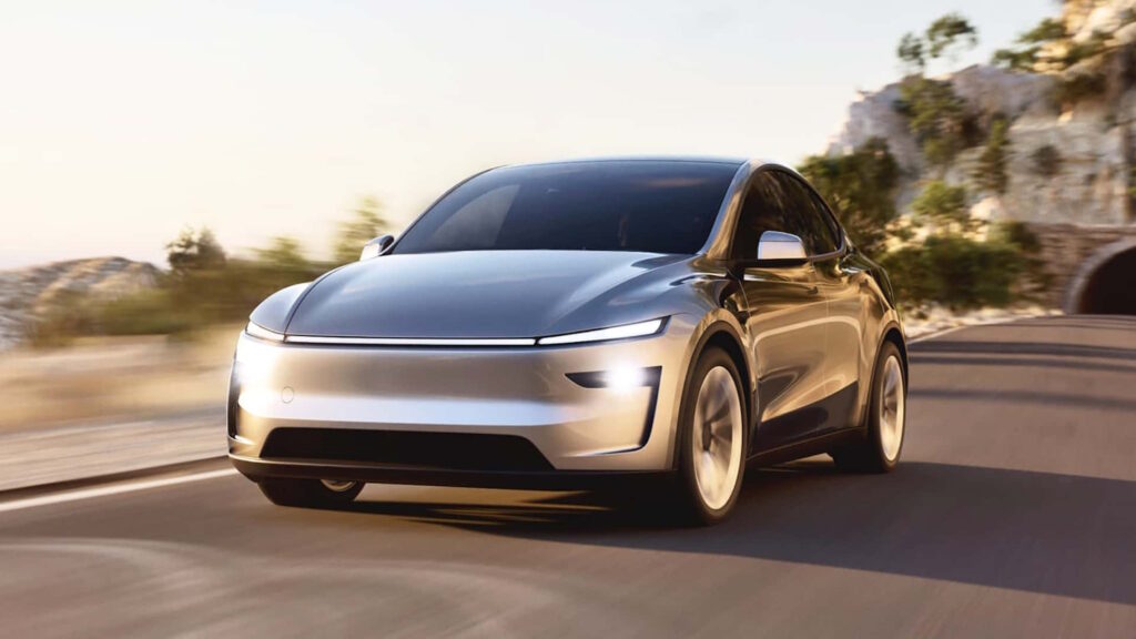 Tesla Model Y Juniper 2025 Fronte